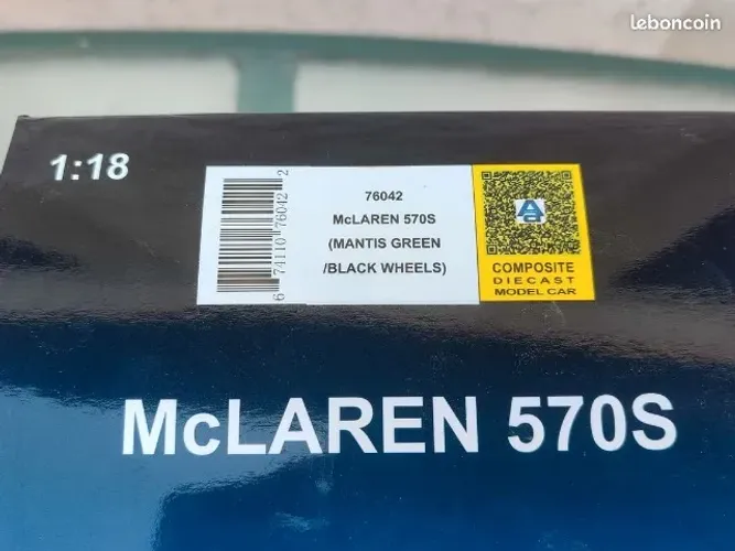 Autoart 2017 MacLaren 570S