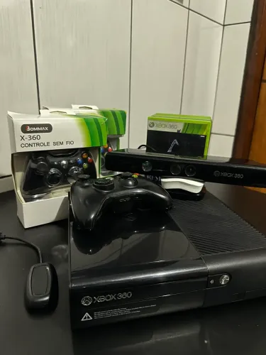 Xbox 360 completo, otimo estado e vários jogos - Oportunidade