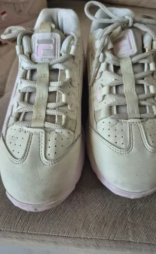 Tênis Fila feminino tam 35