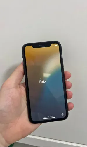 iPhone XR 128GB Preto
