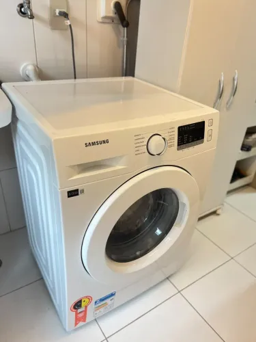  Máquina de Lavar Samsung 11kg Digital Inverter- APENAS 1 ANO DE USO - Excelente Estado