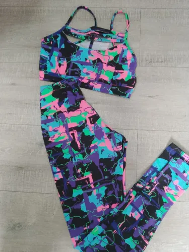 Conjunto top e leg