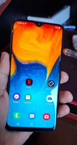 Samsung Galaxy a20 