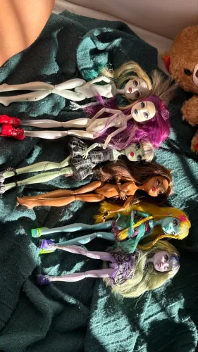Monster high lote usado