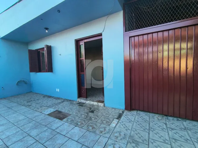 Casa com 1 dormitório e vaga, 60m² para alugar no bairro Scharlau em São Leopoldo