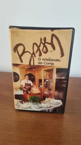 Antiga Fita VHS - Bassi O Artesanato Da Carne - Impecável <br>Raridade