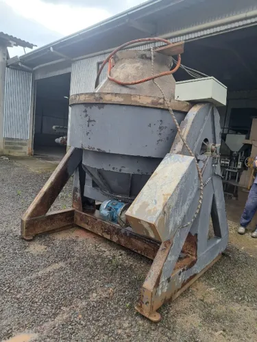 BETONEIREA DE GRANDE PORTE 3000L