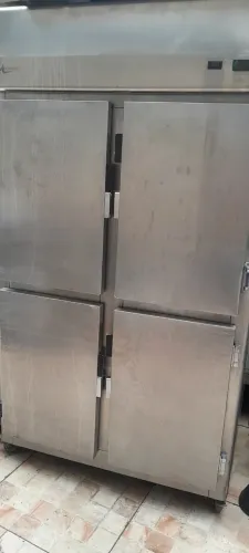 Geladeira industrial