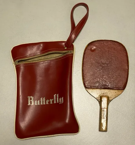 Raquete butterfly anos 90 com case original