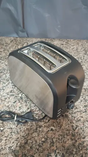 Torradeira 110V - Seminova