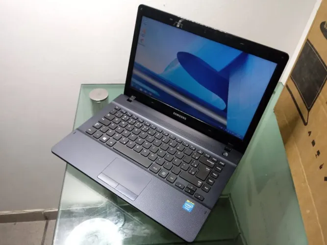 Notebook Samsung NP270E4E, i3-3120M, 8GB, Ssd 120GB