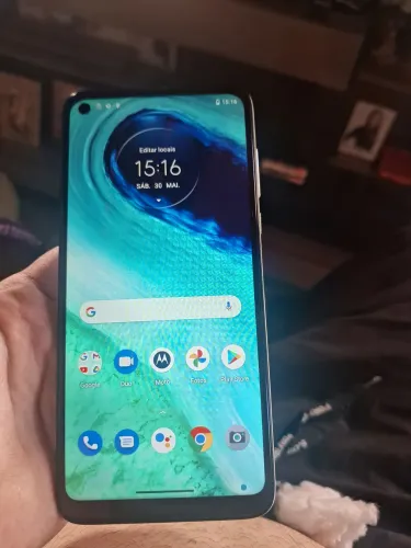 Moto g8 64gb