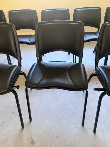 Cadeiras e/ou longarina para igreja ou auditório 