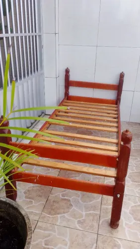 Cama angelim pedra de solteiro