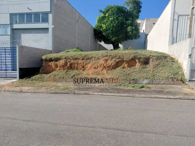 Terreno à venda com 360 m² no Jardim do Paço, Sorocaba/SP