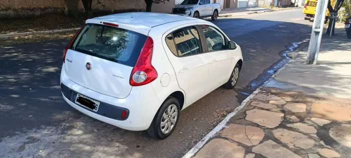 Fiat Palio Attractive 1.0 EVO Fire Flex 8V 5P 2016