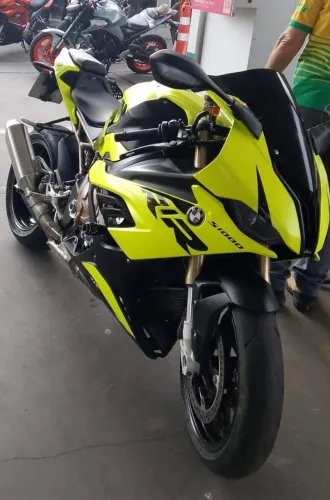 BMW s100 2022