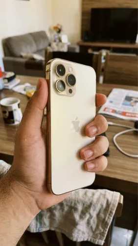 iPhone 13 Pro Max Dourado 256 gb