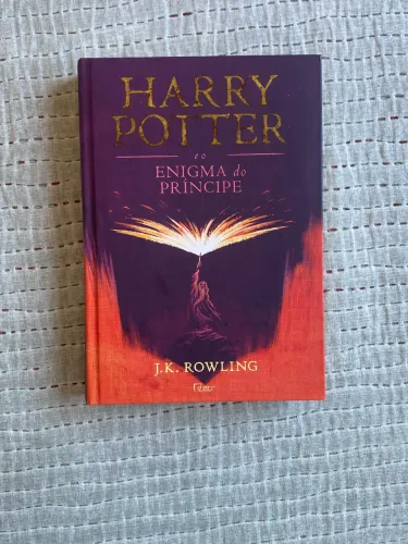 vendo livro HARRY POTTER e o enigma do principe -livro 6- por apenas 35rs.