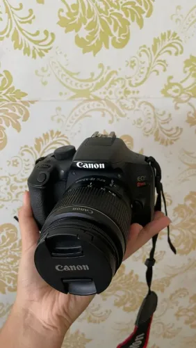 Câmera Canon T6