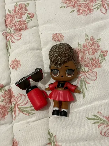 Lol Thrilla da série Eye Spy Under Wraps