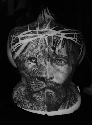 Troco tatuagem por algo do meu interesse