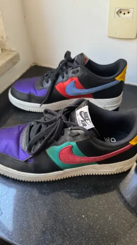Tênis Nike Air Force 1 '07 LV8 - Tam 41