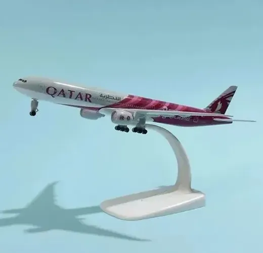 Miniatura Avião Boeing B777 Qatar FIFA WORLD CUP 2022 (20cm) - NOVO!!