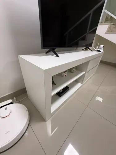 Hack Branco com 2 gavetas para Sala