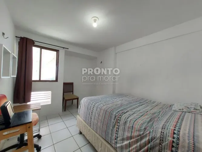 Apartamento com 4 quartos em Pina