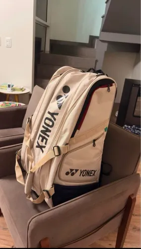 Raqueteira Yonex Gearlogic X9 Nova 2026