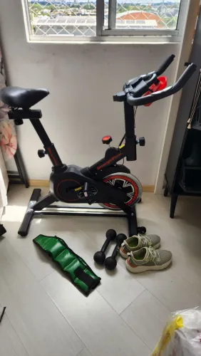 Bicicleta ergométrica Strenght Flow