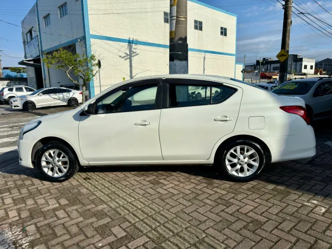 Nissan Versa S 1.0 12V Flexstart 4P Mec. 2017