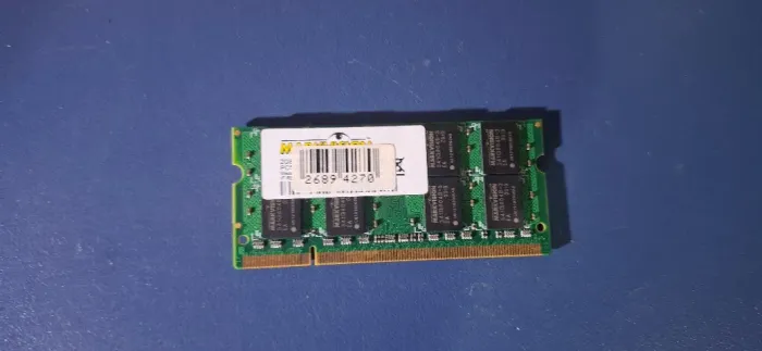 Memória RAM 2GB