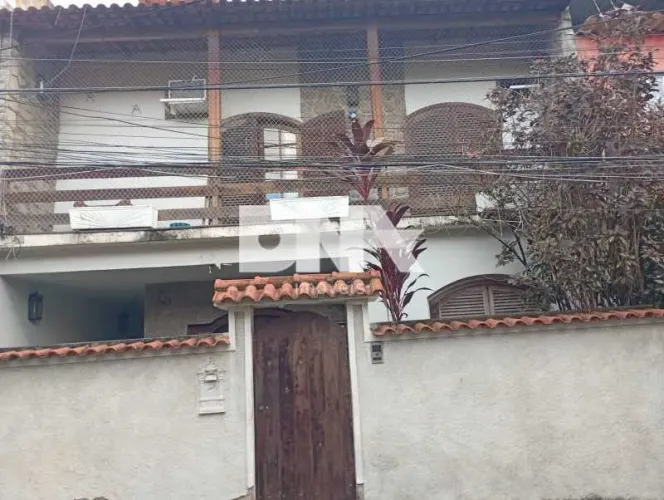 Casa de Vila : / Residencial / Piedade