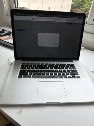 Mack Book Pro