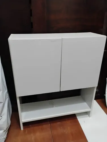 2 Gabinetes de Banheiro de Parede | R$ 160 (cada)