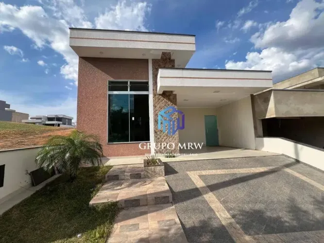 Casa com 2 dormitórios à venda, 116 m² por R$ 720.000,00 - Helena Maria Jardim Residencial
