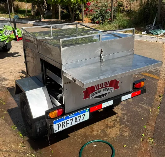 Carro de cachorro quente hot-dog