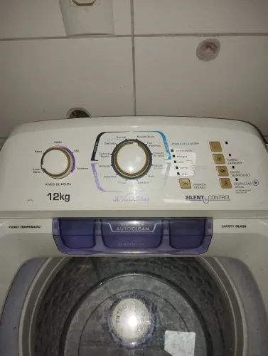 Lavadora Eletrolux 12kg jet e clean