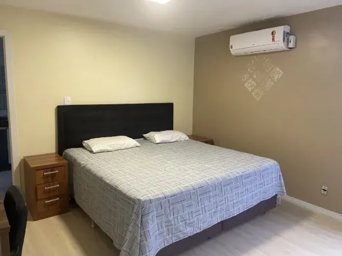 Quartos individuais para alugar mobiliado. R$ 1.600,00