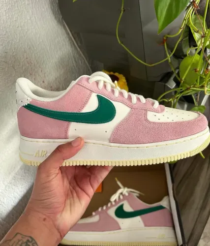 Nike Air Force 1 Low Sail Medium Soft Pink Malachite