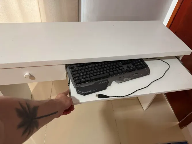 Mesa de escritório/estudio planejada