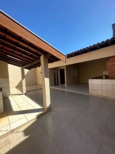 VENDO EXCELENTE CASA 03 quartos (02 SUÍTES) - Jardim Morumbi