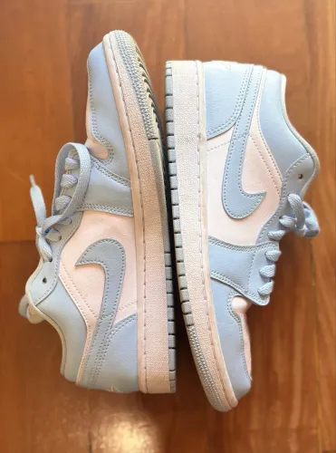 Air Jordan 1 Low Ice Blue
