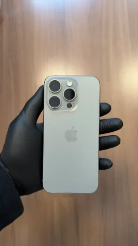 iPhone 15 pro novinho