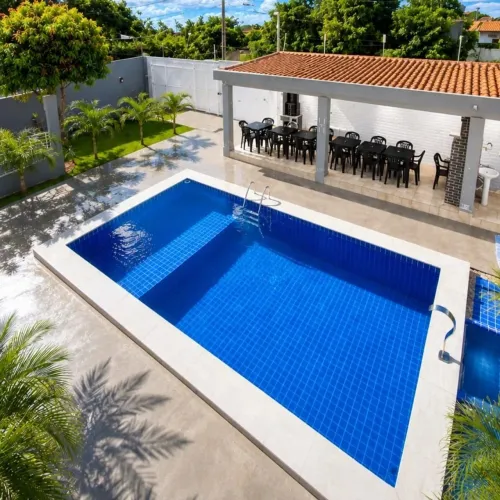 CASA COM PISCINA PARA TEMPORADA EM JOÃO PESSOA l ha 3 min da praia