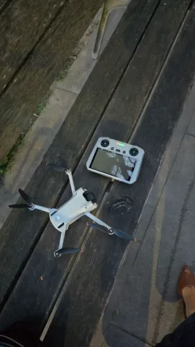 Drone DJI Mini 3 Pro com 1 bateria