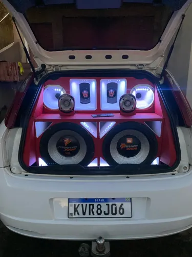Som automotivo
