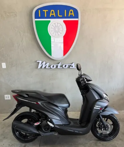 FLUO 125 2025 ZERA BX KM IMPECÁVEL FINANCIAMOS